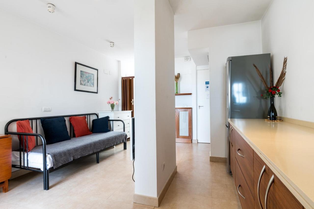 Holi-Rent Apartamento Resitur Sevilla Buitenkant foto